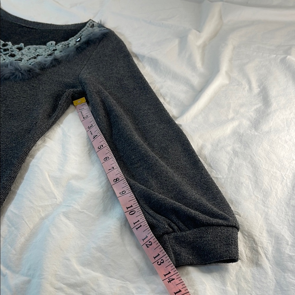 Gray Sweater with Real Fur and Lace Detail Size Medium - Picture 6 of 9